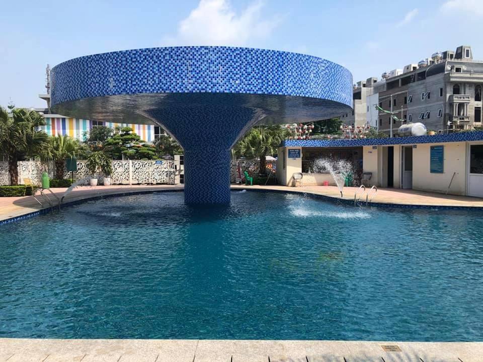 Отель Khach San Phuong Anh Hung Yen Экстерьер фото